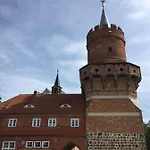 Mitteltorturm 3*