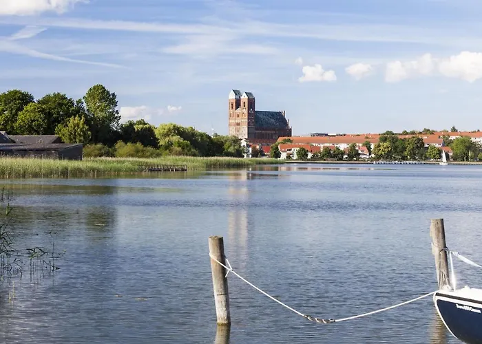 Mitteltorturm بيت ضيافة برنتسلاو